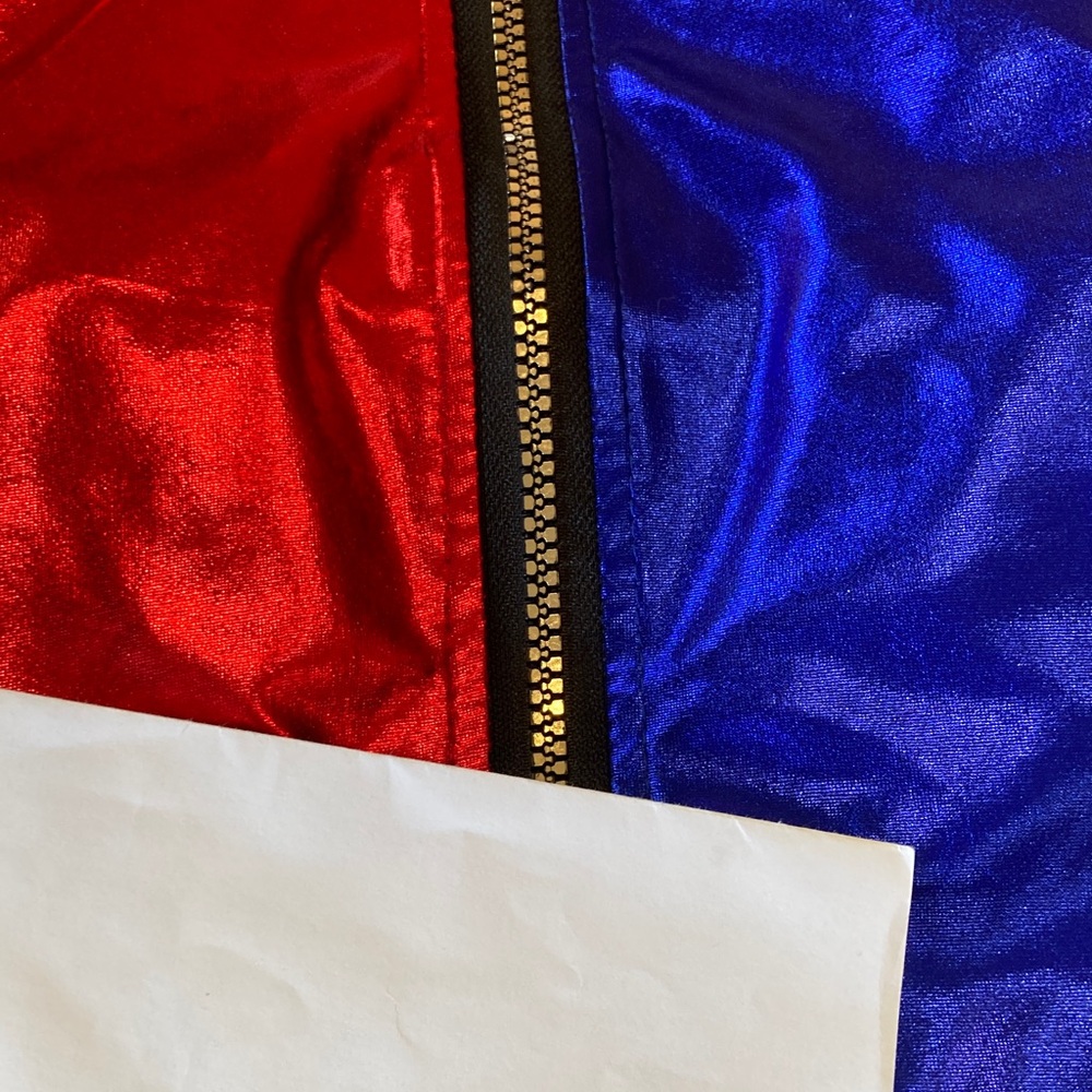 Girls Harley Quinn Joker Puddin Freak red blue gold jacket coat size M (14/16) - Picture 4 of 6